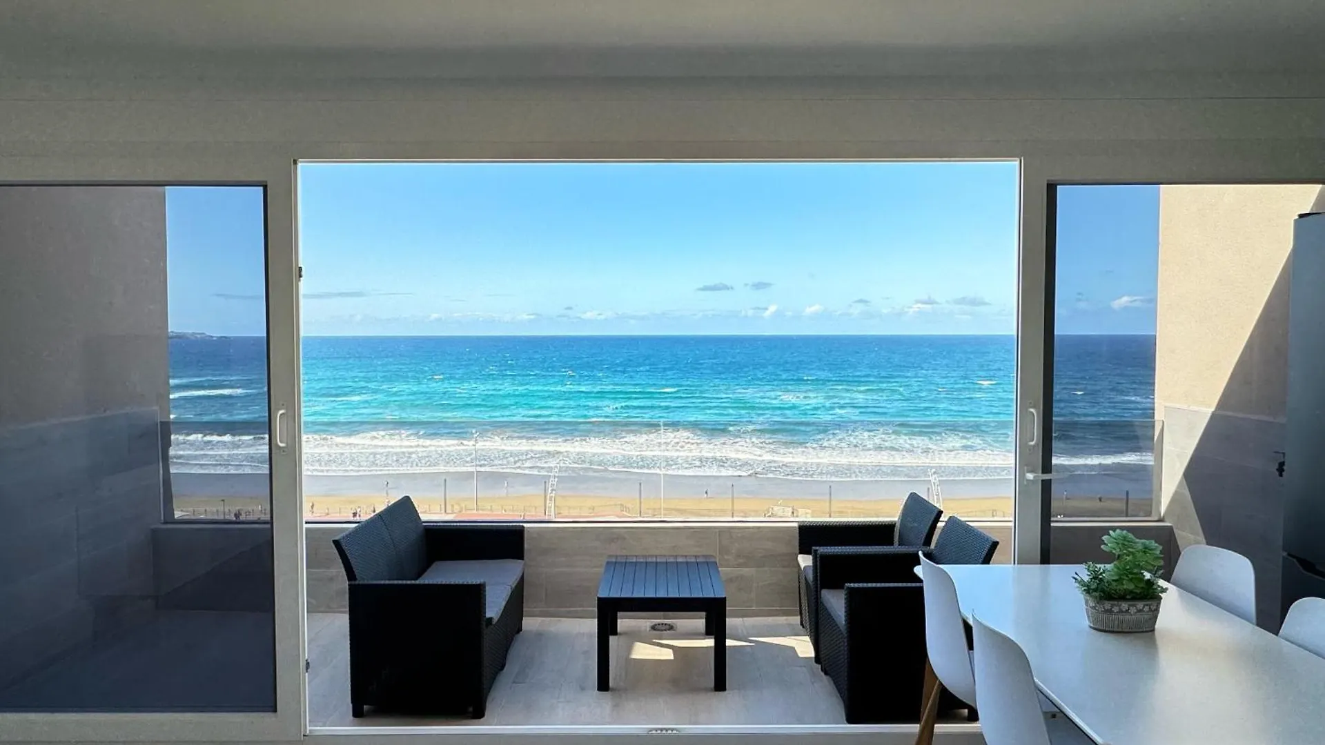 Apartamento Atico Vistas Mar Playa Las Canteras Las Palmas de Gran Canaria España