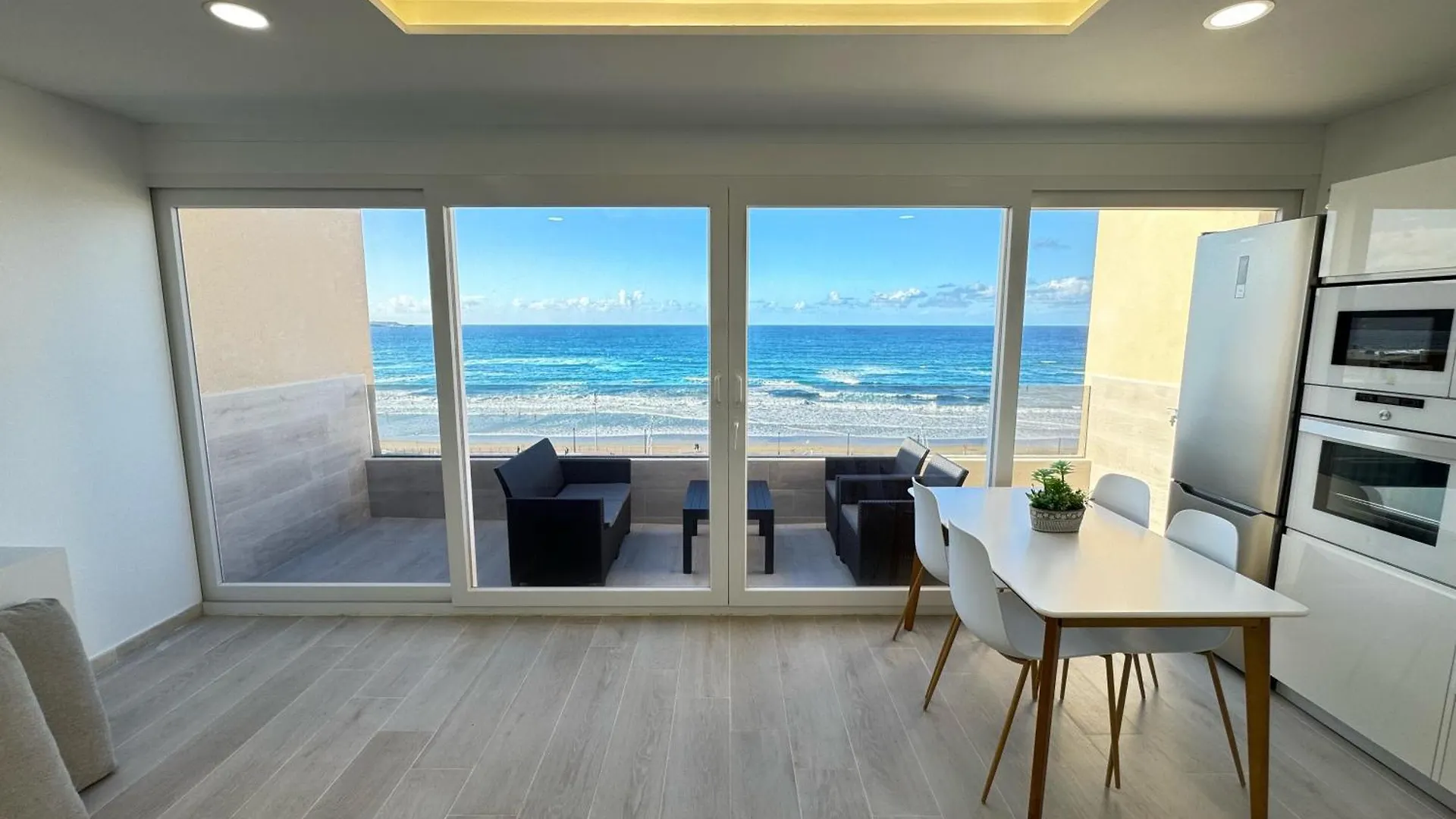 Apartment Atico Vistas Mar Playa Las Canteras Las Palmas de Gran Canaria